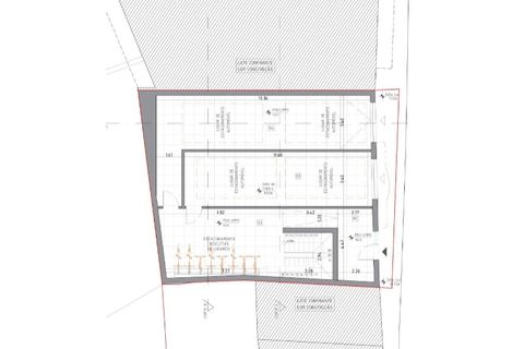 Helårsgrund i Almada, Setubal, Almada - € 219.000 | Ref: 142 - foto 2