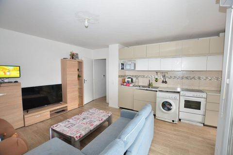 Leilighet i Les Ulis, Essonne, Les Ulis - € 183 000 | Ref: 430226MCO - foto 2