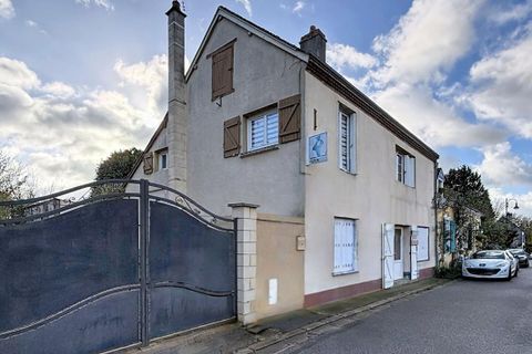 Villa i Saint-Fulgent-des-Ormes, Orne, Saint-Fulgent-des-Ormes - € 98.000 | Ref: 425847BROS - foto 1