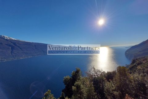 Villa i Tignale, Brescia, Tignale - € 800.000 | Ref: AS142 - foto 4