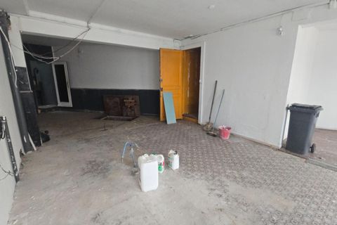 L'establiment comercial a Chartres, Eure-et-Loir, Chartres - € 13.440/mes | Ref: CHARTRES-B-YAR - foto 7