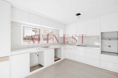 Villa i Cascais, Lisbon, Cascais - € 2.100.000 | Ref: C1711/25 - foto 2
