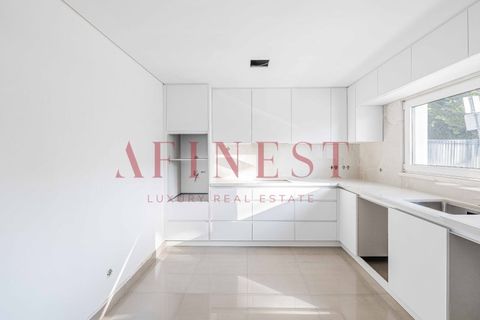 Villa i Cascais, Lisbon, Cascais - € 2.100.000 | Ref: C1711/25 - foto 3