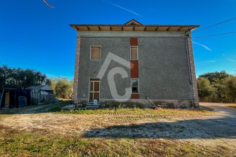 Villa a Montecarotto, Ancona, Montecarotto - € 160.000 | Ref: 1C_67236 - foto 13