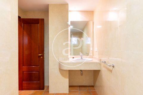 Villa i Betera, Valencia, Betera - € 1.500.000 | Ref: VV2511072 - foto 36