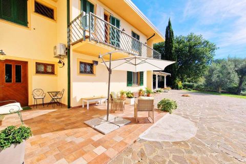 Villa a Montecarlo, Lucca, Montecarlo - € 1.100.000 | Ref: a6551rv2526094a - foto 4