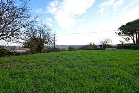 Helårsgrund i Duras, Lot-et-Garonne, Duras - € 42.000 | Ref: D5051 - foto 1