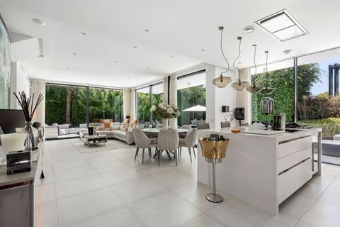 Villa a Estepona, Malaga, Estepona - € 1.825.000 | Ref: HRB-01170P - foto 5