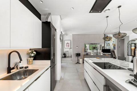 Villa a Estepona, Malaga, Estepona - € 1.825.000 | Ref: HRB-01170P - foto 13