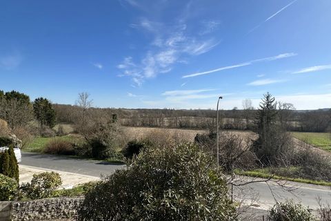 Landsbyhus i Aubeterre-sur-Dronne, Charente, Aubeterre-sur-Dronne - € 183.600 | Ref: BVI79743 - foto 14