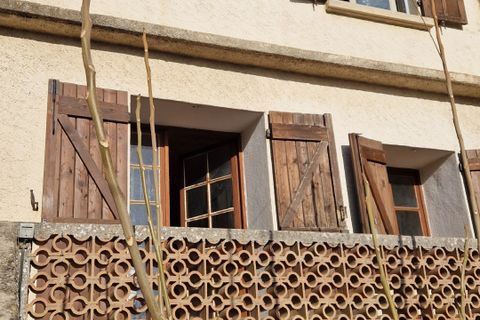 Landsbyhus i Valensole, Alpes-de-Haute-Provence, Valensole - € 99.000 | Ref: 17591 - foto 1