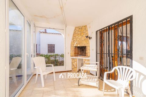 Villa i Empuriabrava, Gerona, Empuriabrava - € 860 000 | Ref: 4068 - foto 8