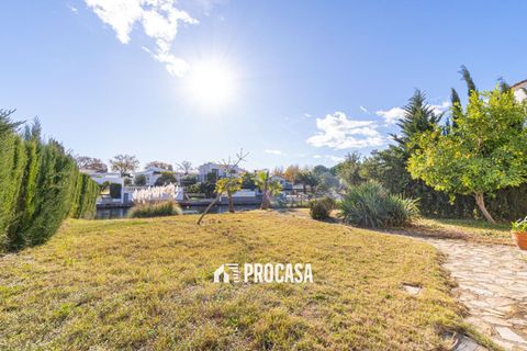 Villa i Empuriabrava, Gerona, Empuriabrava - € 860 000 | Ref: 4068 - foto 41