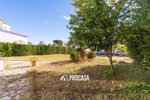 Villa i Empuriabrava, Gerona, Empuriabrava - € 860 000 | Ref: 4068 - foto 46
