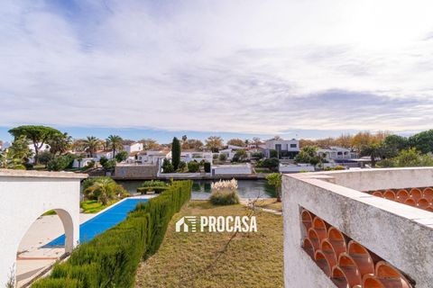 Villa i Empuriabrava, Gerona, Empuriabrava - € 860 000 | Ref: 4068 - foto 47