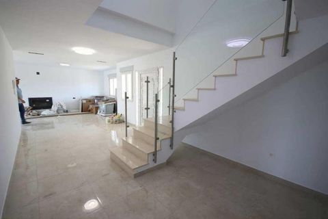 Villa i Pinoso, Alicante, Pinoso - € 491.000 | Ref: 749945 - foto 6