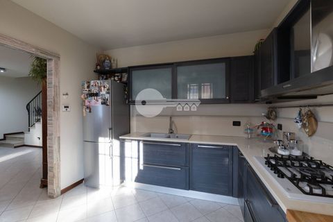 Villa i Manerbio, Brescia, Manerbio - € 360.000 | Ref: 6415062020-1317 - foto 23