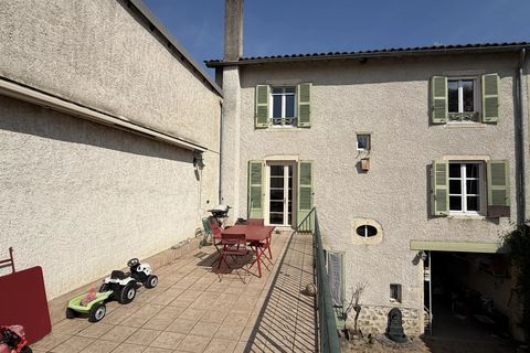 Byhus i Belleville, Rhone, Belleville - € 315.000 | Ref: 83285467 - foto 1