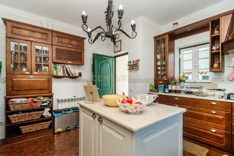 Villa i Almocageme, Lisbon, Almocageme - € 890.000 | Ref: C0409-01450 - foto 17
