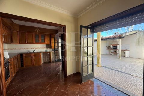 Villa a Ferrel, Leiria, Ferrel - € 405.000 | Ref: GO377 - foto 10