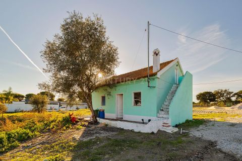 Villa i Setubal, Setubal, Setubal - € 250.000 | Ref: C0237-03687 - foto 1