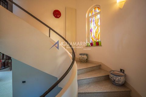 Villa i Ventimiglia, Imperia, Ventimiglia - € 1.350.000 | Ref: 14085 - foto 28