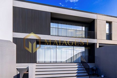 Villa i Folgosa, Porto, Folgosa - € 650.000 | Ref: mai_P251102 - foto 8