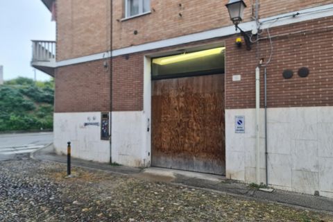 Garage i Ferrara, Ferrara, Ferrara - € 189.000 | Ref: GARAGE TRIPLO - foto 1