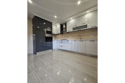 Lejlighed i Amadora, Lisbon, Amadora - € 379.000 | Ref: AP3774 - foto 9