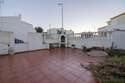 Villa i Alcantarilha, Faro, Alcantarilha - € 370.000 | Ref: C0240-03472 - foto 9