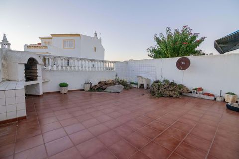 Villa i Alcantarilha, Faro, Alcantarilha - € 370.000 | Ref: C0240-03472 - foto 10