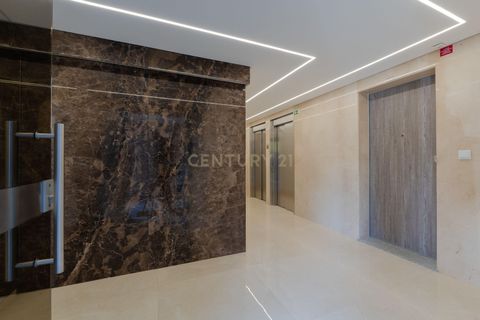 Lejlighed i Carcavelos, Lisbon, Carcavelos - € 1.100.000 | Ref: C0364-05235 - foto 44