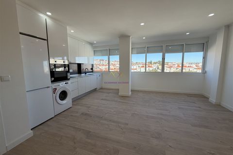 Lejlighed i Amadora, Lisbon, Amadora - € 349.000 | Ref: TRI-295-25-ES - foto 2