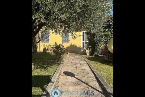 Villa i Cadoneghe, Padua, Cadoneghe - € 157.000 | Ref: MLS1701-1202 - foto 14