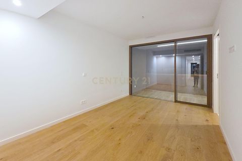 Leilighet i Santa Marinha do Zezere, Porto, Santa Marinha do Zezere - € 1 350 000 | Ref: C0457-00769 - foto 12