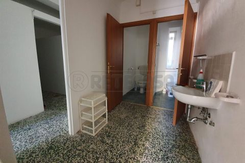 Erhvervsejendom i Viareggio, Lucca, Viareggio - € 88.000 | Ref: UF142 - foto 11