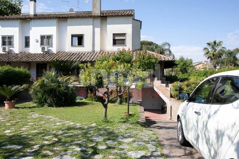 Villa a Rome, Rome, Rome - € 440.000 | Ref: 43 - foto 2