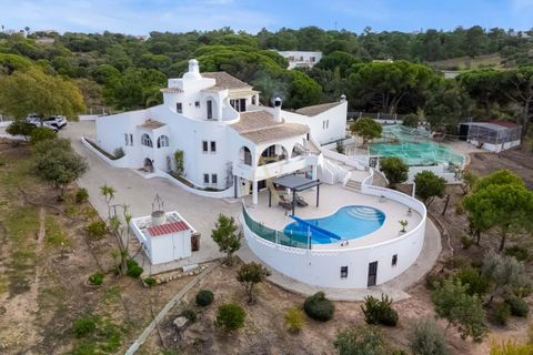 Villa i Carvoeiro, Faro, Carvoeiro - € 1.250.000 | Ref: HOLV - 25014 - foto 1