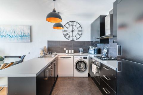 Rækkehus i Manilva, Malaga, Manilva - € 745.000 | Ref: CRK188 - foto 26