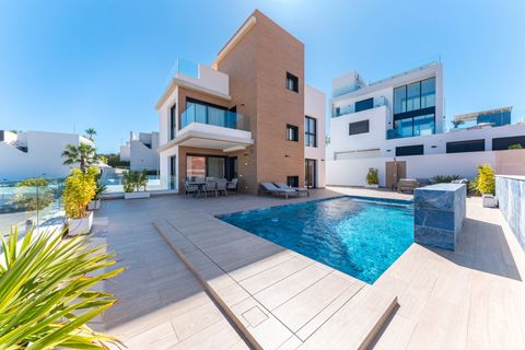 Villa i Benijofar, Alicante, Benijofar - € 1.780.000 | Ref: KRAMDL-S116/866 - foto 4