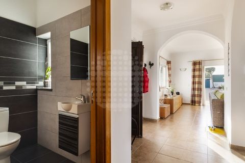 Villa i Guia, Faro, Guia - € 795.000 | Ref: V3-3051 - foto 18