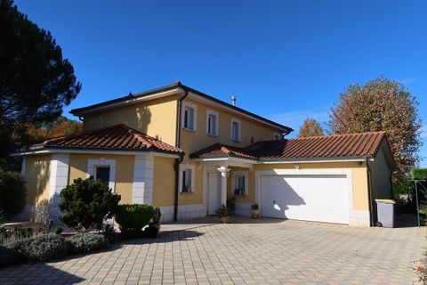 Villa a Besancon, Doubs, Besancon - € 899.000 | Ref: 384-BES - foto 2