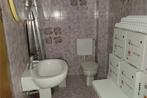 Erhvervsejendom i Carpi, Modena, Carpi - € 130.000 | Ref: LEZ-955 - foto 2