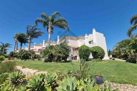 Villa i Estombar, Faro, Estombar - € 675.000 | Ref: NU_5890 - foto 41