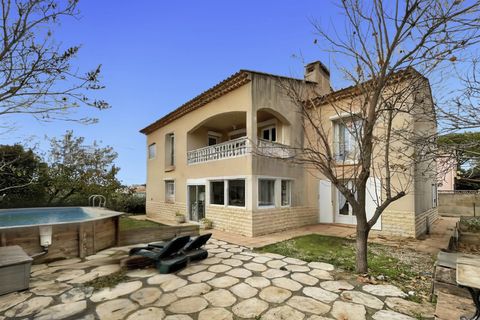 Villa a Gardanne, Bouches-du-Rhone, Gardanne - € 787.000 | Ref: 340931245767 - foto 4
