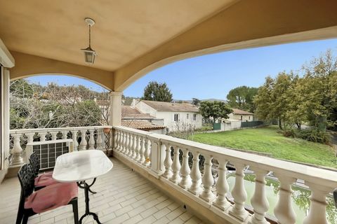 Villa a Gardanne, Bouches-du-Rhone, Gardanne - € 787.000 | Ref: 340931245767 - foto 6