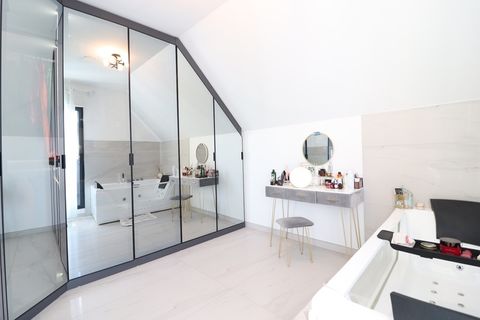 Villa a Ottmarsheim, Haut-Rhin, Ottmarsheim - € 760.000 | Ref: 340933657988 - foto 9