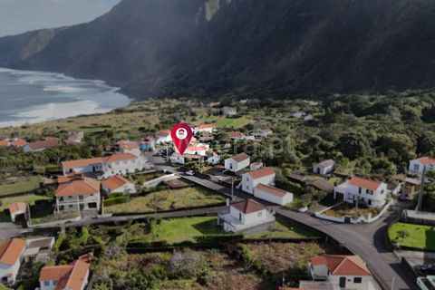 Villa a Horta, Faial, Horta - € 67.000 | Ref: 374250282 - foto 2