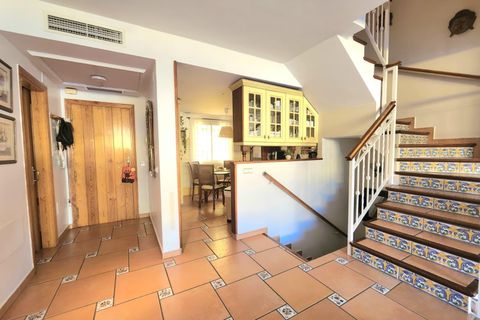 Rækkehus i Estepona, Malaga, Estepona - € 636.300 | Ref: EXP11937/8930 - foto 4