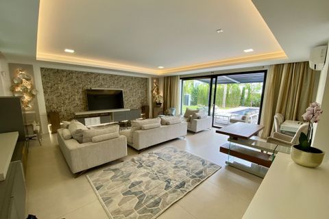 Villa i El Paraiso, Malaga - foto 4